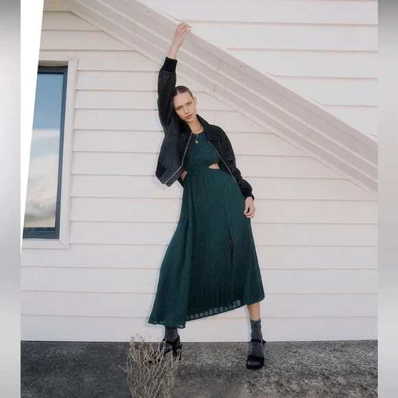 NWT Madewell Long-Sleeve Cutout Midi Dress - Medium Emerald Green - Picture 6 of 15